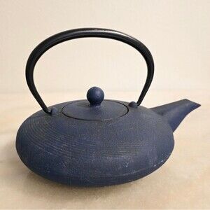 Vintage Tsuki Asian cast iron teapot Made in Japan Navy Blue tea pot